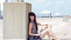 Woman brunettes Taylor Penshorn