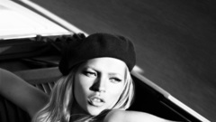 Woman cars kate moss