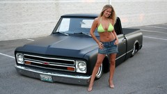 Woman cars pinups minitruck
