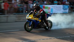 Woman cars Sports motorbikes