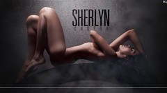 Woman Celebrity Actress models photo shoot cleavage bikini 