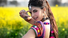 Woman Celebrity Actress stills models jacqueline fernandez 