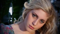 Woman Celebrity blondes singers summer dress Glenna Gasparian