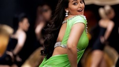 Woman Celebrity dancing Actress son models black hair bollywood 