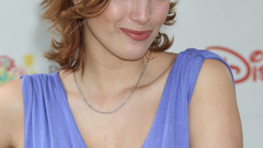 Woman Celebrity Dani Thorne