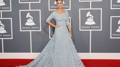 Woman Celebrity katy perry red carpet grammy