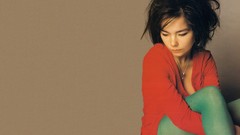 Woman Celebrity singers Björk