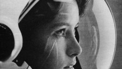 Woman close-up astronauts faces Anna Lee Fisher