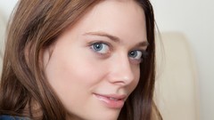 Woman close-up faces blondes blue eyes models Streetease Kei