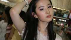 Woman crystal Chinese asians long hair liu yifei black hair liu 