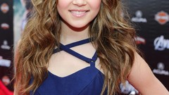 Woman dress Hollywood Celebrity smiling long hair brown eyes 