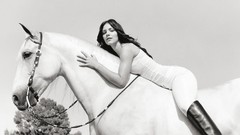 Woman dress white Horses