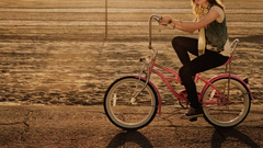 Woman ellen page Bicycles