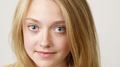 Woman eyes Actress Dakota