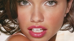 Woman eyes adriana lima