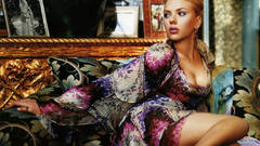 Woman eyes Scarlett Johansson