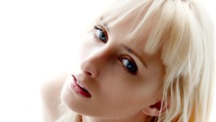 Woman faces blondes bangs models nude Colette