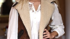 Woman faces blondes blue eyes brunettes Emilie Marie Nereng 