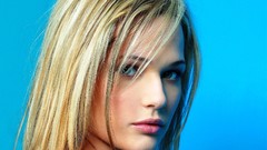 Woman faces blondes blue eyes Laura Chiatti