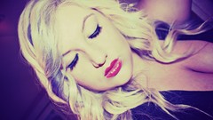 Woman faces blondes red lipstick instagram Jessica Ziskonj