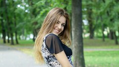 Woman faces blondes smiling models girls in nature Met-Art 