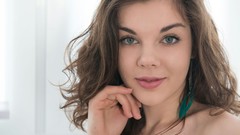 Woman faces brunettes Femjoy magazine dakana-FemJoy