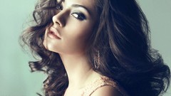 Woman faces brunettes models di