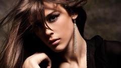 Woman faces green eyes brunettes models jewels