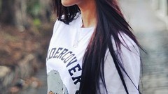 Woman faces models Danielle Mansutti