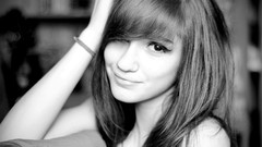 Woman faces smiling long hair models portraits grayscale Puux