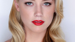 Woman fashion amber heard