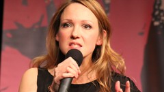 Woman funny brown eyes black dress comedians Karolin Kebekus