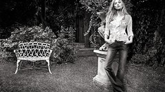Woman Garden jeans fashion models kate moss girls in nature 