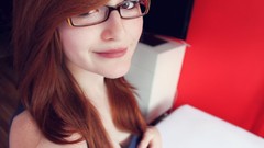 Woman glasses laura redheads girls with glasses loLaurer