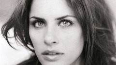 Woman grayscale Amanda Peet