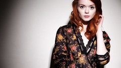 Woman green eyes redheads pale skin Lass-model Julie Kennedy