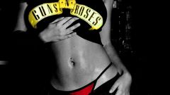 Woman guns n roses