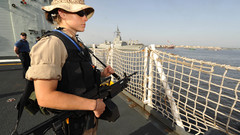 Woman Guns ships sunglasses