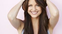 Woman hats blue eyes brunettes melissa benoist