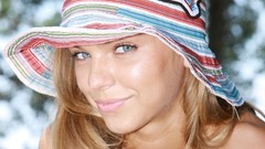 Woman hats faces Leonardo blondes smiling models Met-Art 