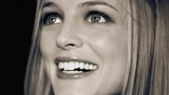 Woman Heather Graham