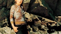 Woman jeans asians brunettes skinny Korean exposed midriff Jang 