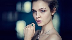 Woman josephine Josephine Skriver