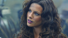 Woman Kate Beckinsale