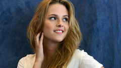Woman Kristen Stewart Actress