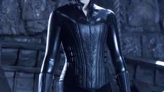 Woman latex Kate Beckinsale