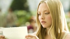 Woman letters blondes amanda seyfried Letters to Juliet