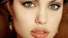 Woman lips Angelina Jolie big eyes brunettes