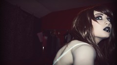 Woman lips Lolina Green