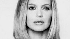 Woman lips Vampires True Blood Actress legs blondes TV series 